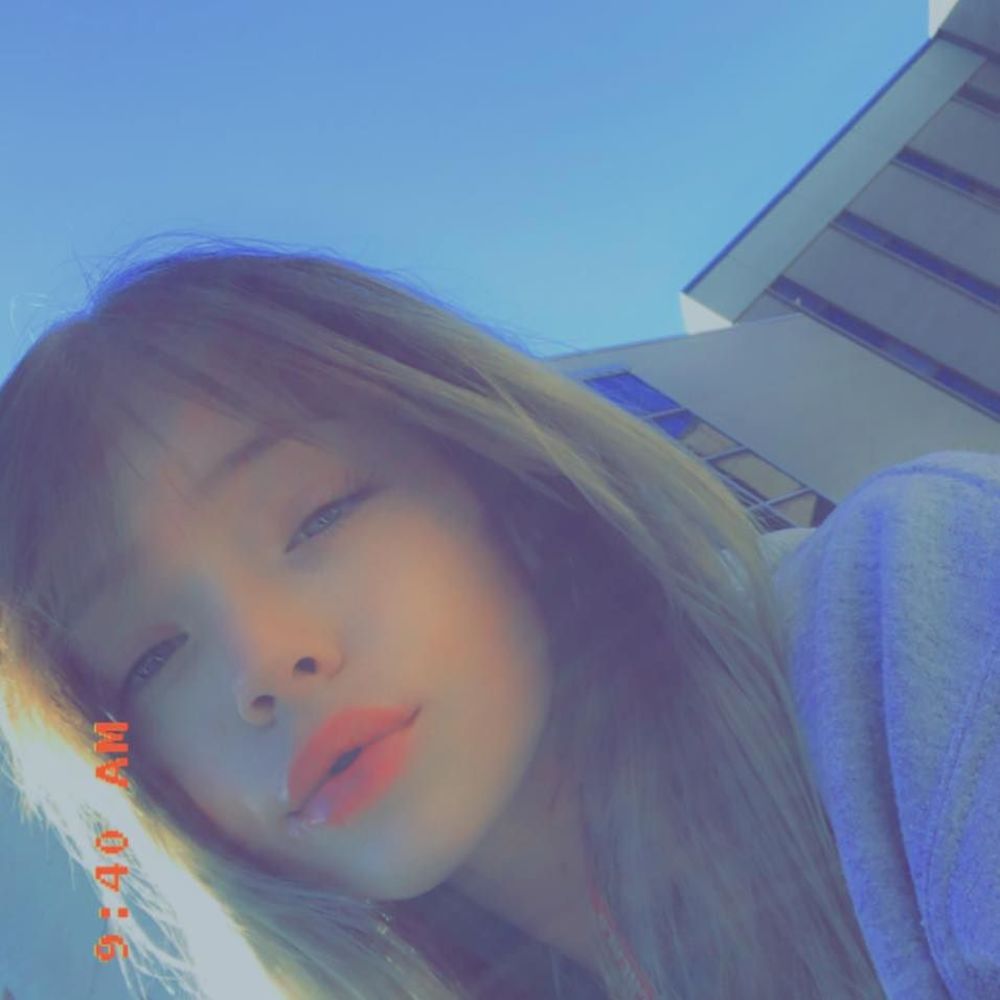 Meet your Posher, Madison